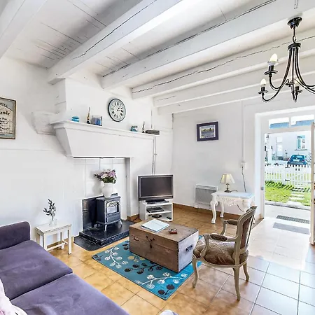 1 Bedroom Beautiful In